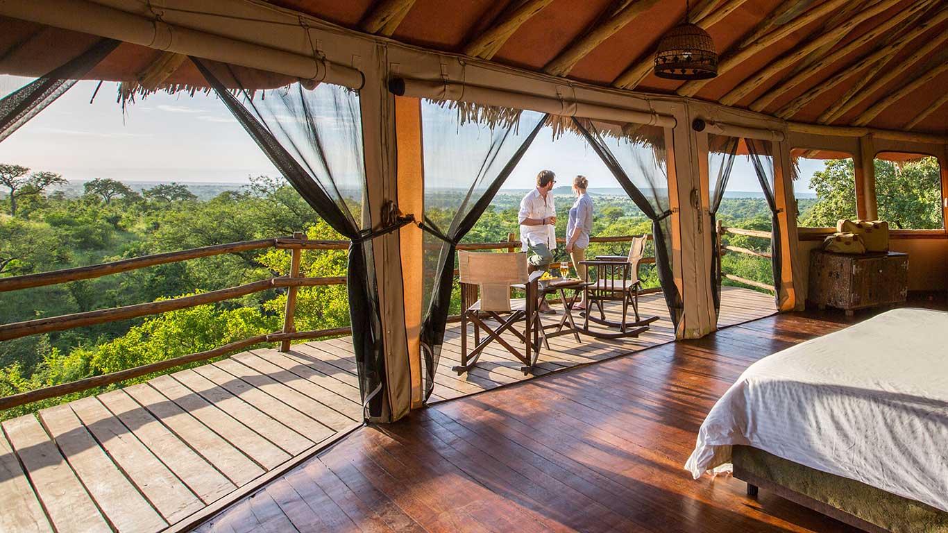 Elewana-Tarangire-Treetops---accommodation---interior-of-Treehouse-Suite