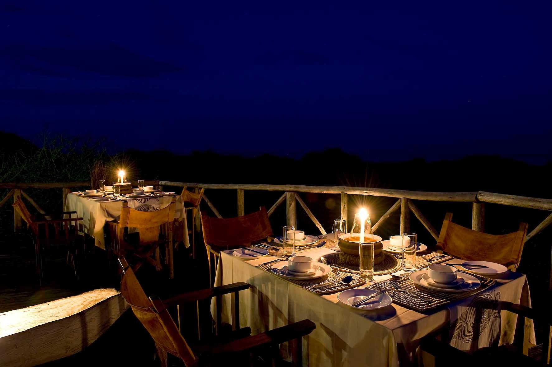 dinner-at-the-deck